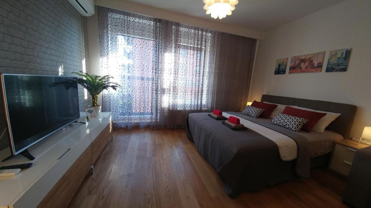 Apartments Delta A Blok - Savada Belgrad Exterior foto